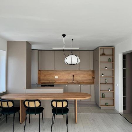 Apartamento Urban Oasis Braşov Exterior foto