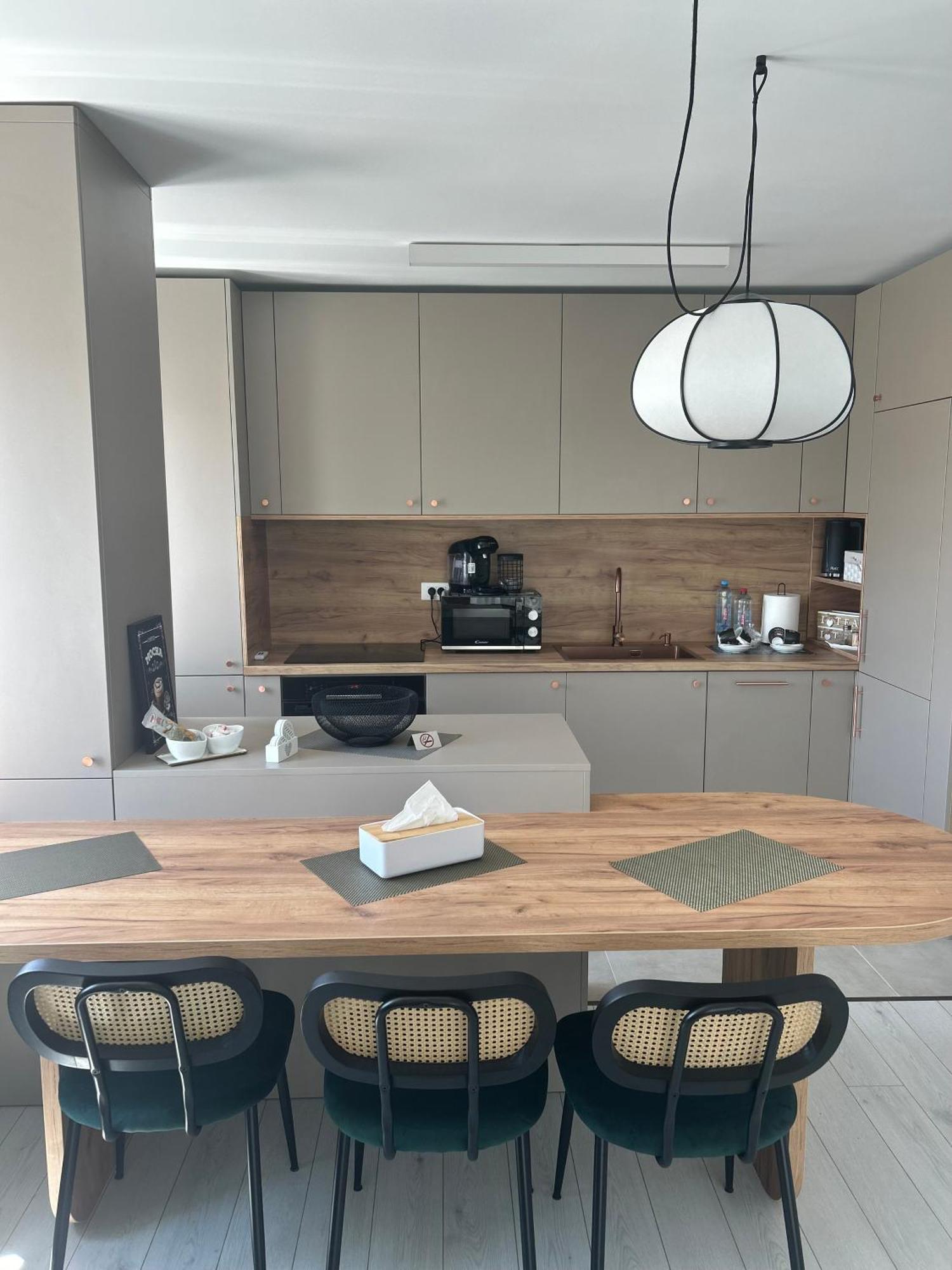 Apartamento Urban Oasis Braşov Exterior foto