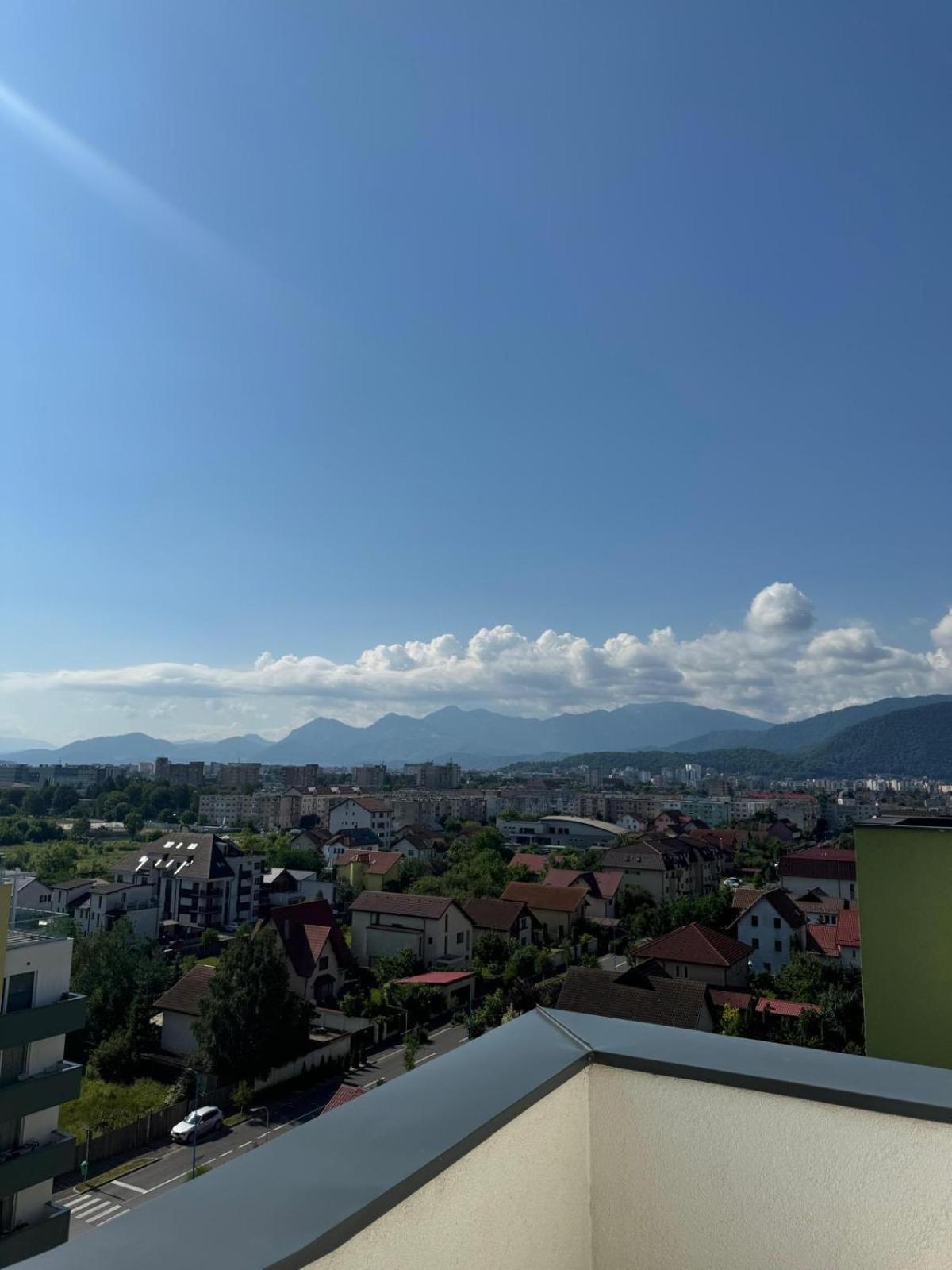 Apartamento Urban Oasis Braşov Exterior foto